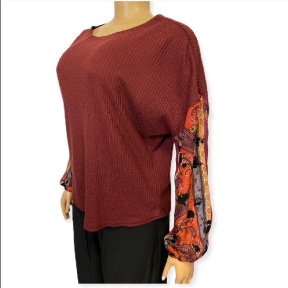 Gypsies & Moondust Top Thermal Waffle Knit Burgundy floral sheer Sleeve size M - Picture 8 of 12